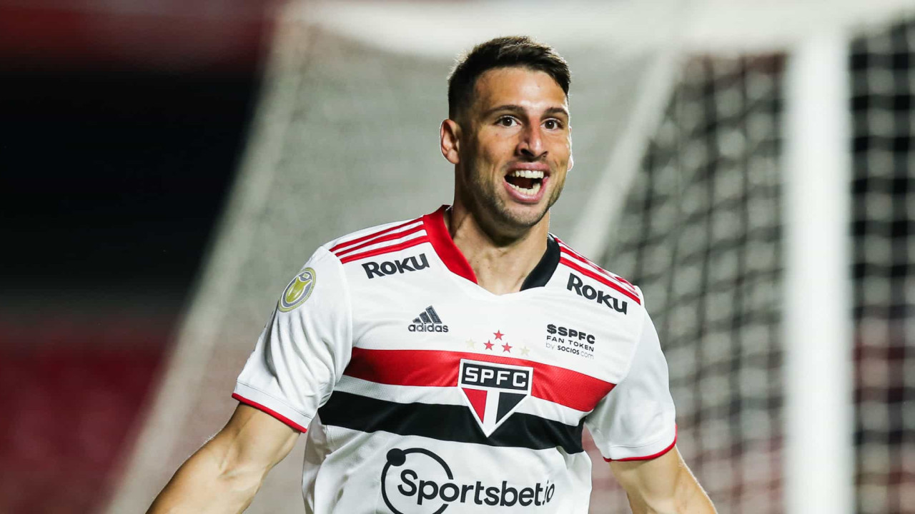 Calleri faz trabalho separado e pode desfalcar o São Paulo diante do Red Bull Bragantino